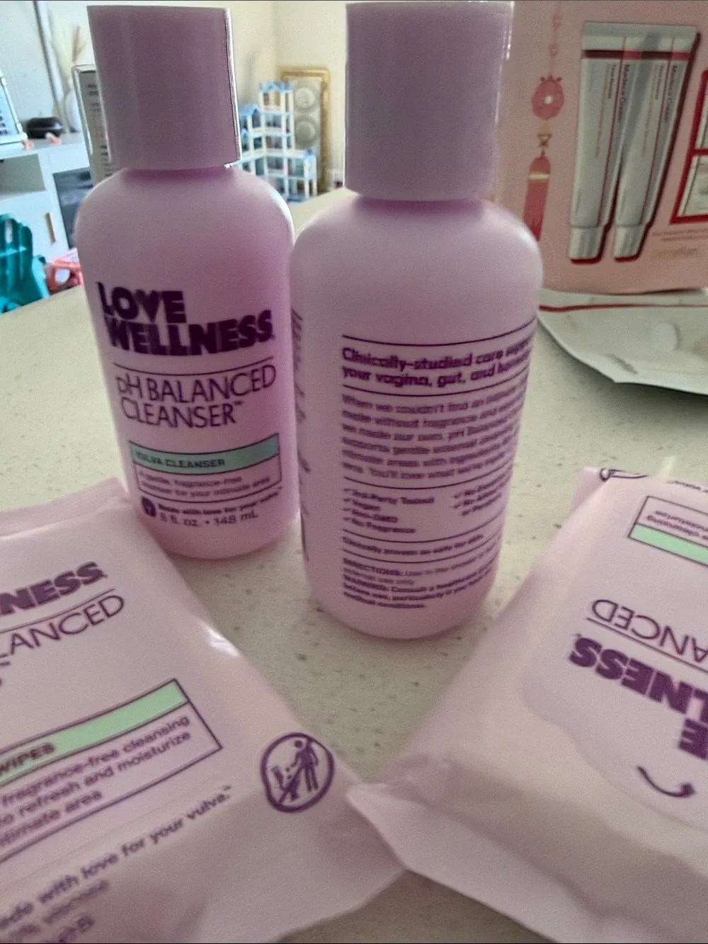 pH Balanced Cleanser & Wipes - Pink